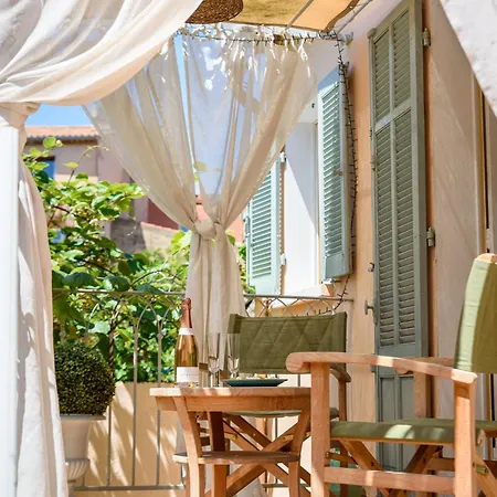 Maison Magdeleine * Сен-Тропе