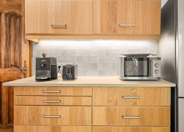 Maison Magdeleine Villa *